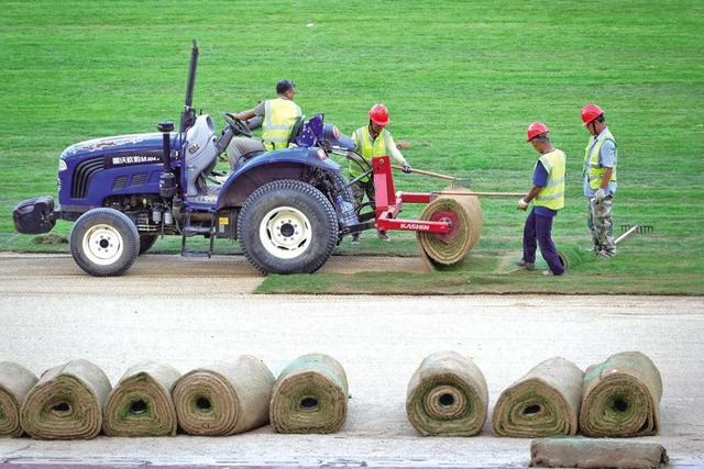 跟进找平, 日晚, 正午的骄阳 跟进找平, 日晚, 正午的骄阳